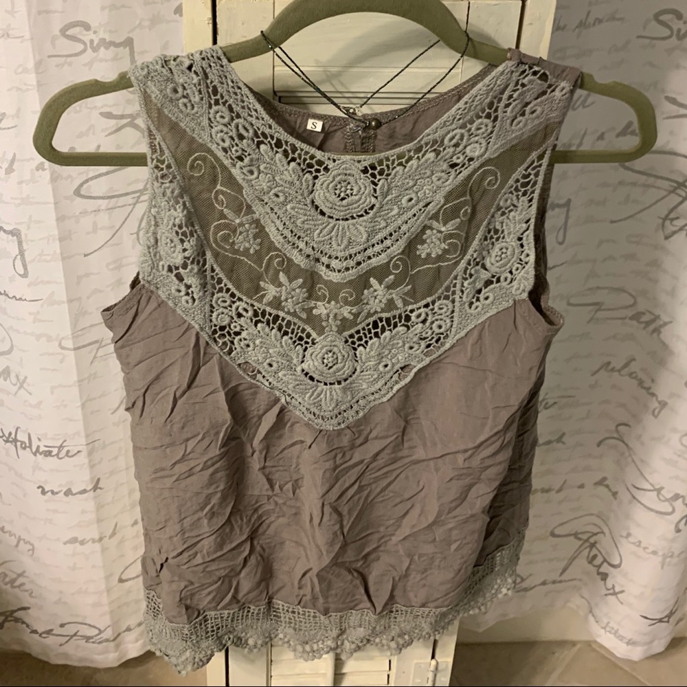 Sleeveless top